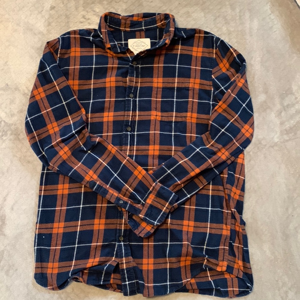 St. John’s Bay flannel. Size medium 100% cotton.